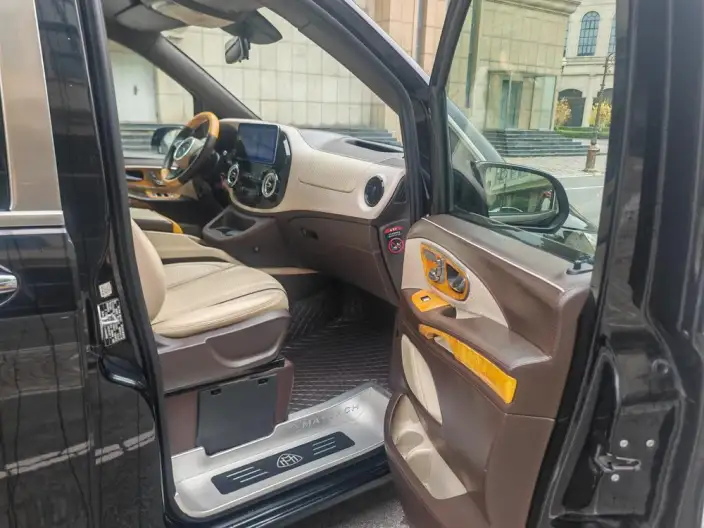 Viano 2021 Model 2.0T Elite Edition 7 seat – фото 9