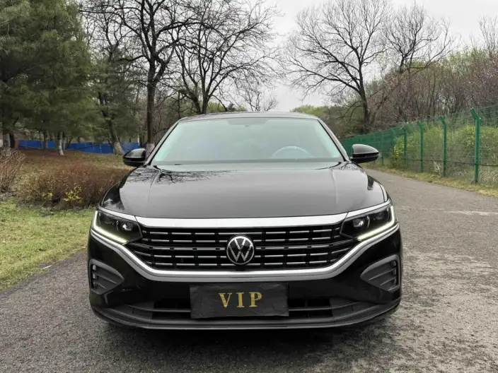 Volkswagen Passat 2024 Model 280TSI Business Edition – фото 2