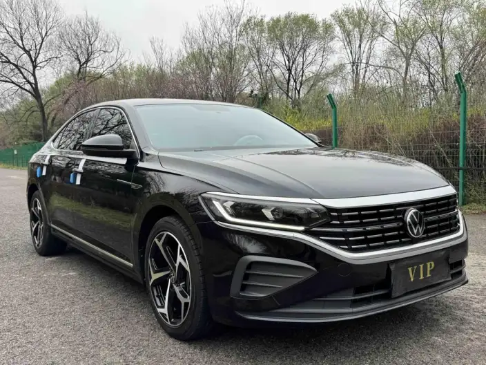 Volkswagen Passat 2024 Model 280TSI Business Edition – фото 3