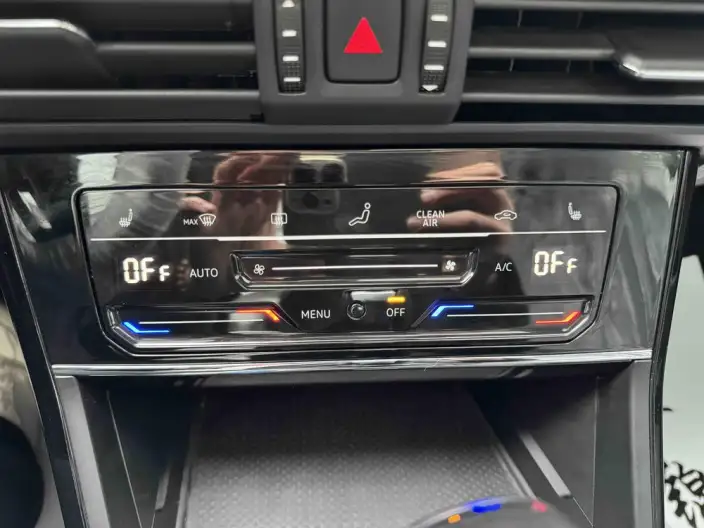 Volkswagen Passat 2024 Model 280TSI Business Edition – фото 8
