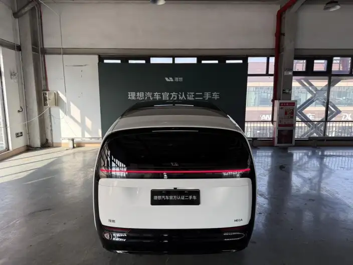 Li Auto MEGA 2024 Model Ultra Edition