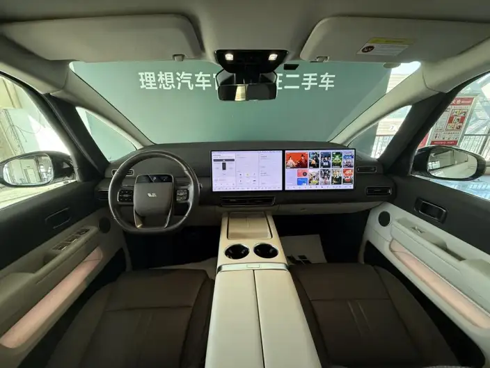 Li Auto MEGA 2024 Model Ultra Edition – фото 8