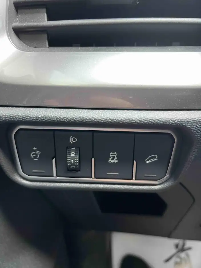 Haval H6 2023 Model Guo Trendy Edition 1.5T Automatic Urban Edition – фото 6