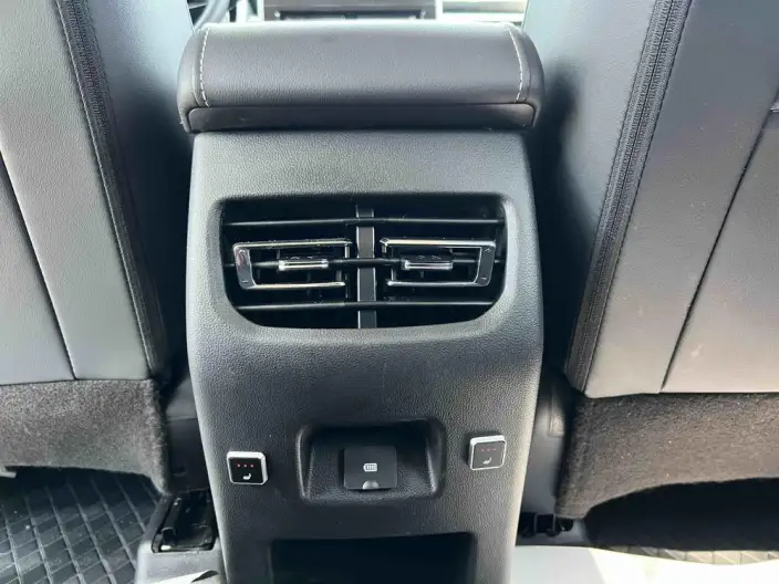 Haval M6 2023 Model PLUS 1.5T DCT Luxury Smart Connect Model – фото 10
