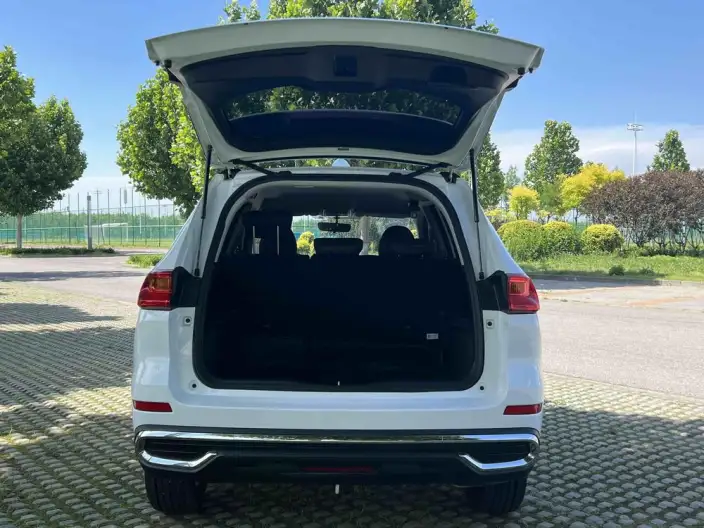 Haval M6 2023 Model PLUS 1.5T DCT Elite Smart Connect Model – фото 5