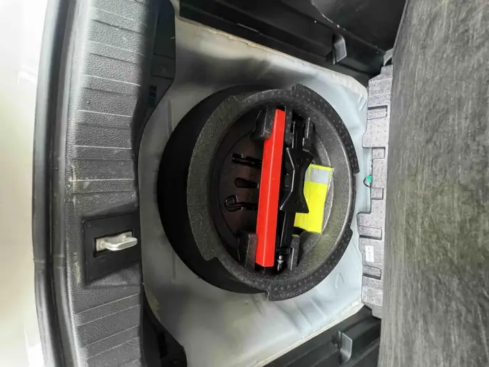 Haval M6 2023 Model PLUS 1.5T DCT Elite Smart Connect Model – фото 7