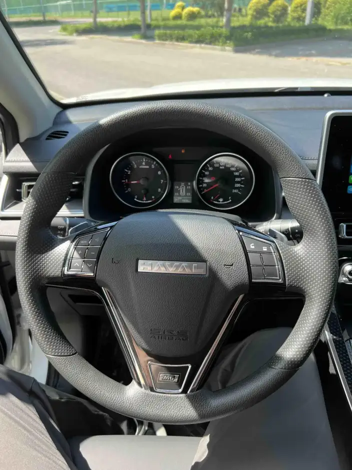 Haval M6 2023 Model PLUS 1.5T DCT Elite Smart Connect Model – фото 8