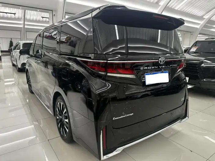 Vellfire 2024 Model 2.5L Automatic 4WD 7 seat Parallel Imported – фото 4