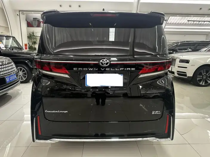 Vellfire 2024 Model 2.5L Automatic 4WD 7 seat Parallel Imported – фото 5