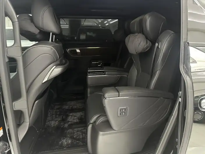Vellfire 2024 Model 2.5L Automatic 4WD 7 seat Parallel Imported – фото 9