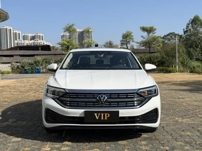 Volkswagen Sagitar 2023 Model 300TSI DSG Beyond Edition