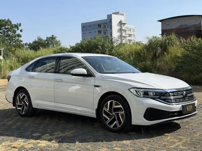 Volkswagen Sagitar 2023 Model 300TSI DSG Beyond Edition