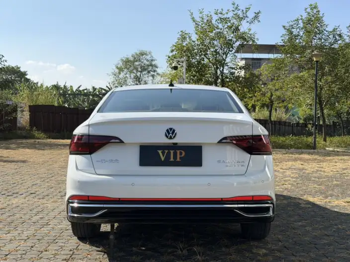 Volkswagen Sagitar 2023 Model 300TSI DSG Beyond Edition – фото 5