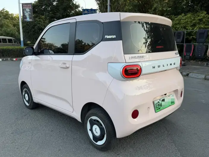 Wuling Hongguang MINIEV 2024 Model 215km Youth Edition Lithium Iron Phosphate