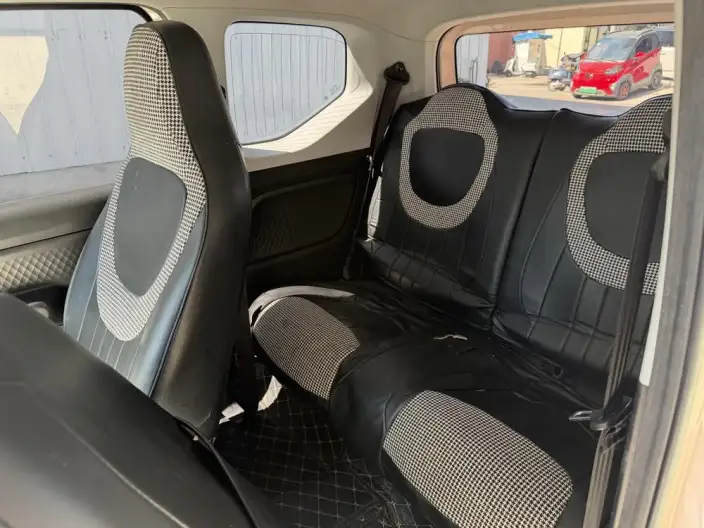 Wuling Hongguang MINIEV 2024 Model 215km Youth Edition Lithium Iron Phosphate – фото 9