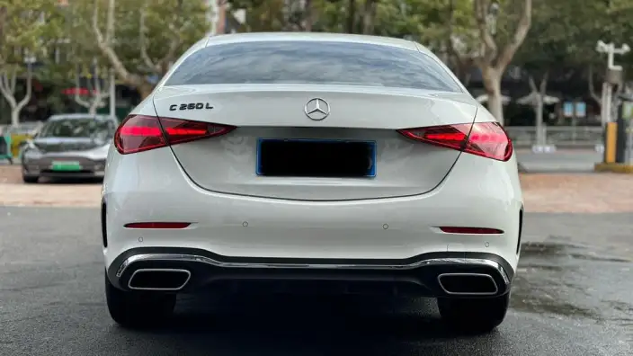 Mercedes-Benz C-Class 2024 Model C 200 L Sports Edition – фото 5