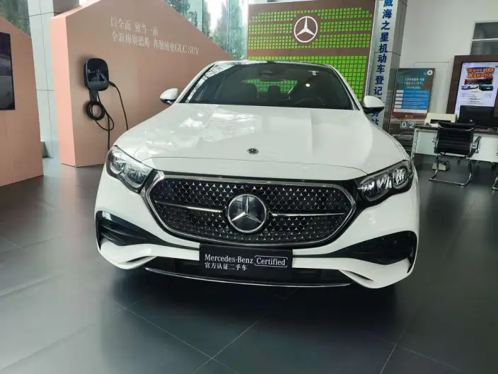 Mercedes-Benz E-Class 2024 Model E 260 L 4MATIC Sports sedan – фото 2