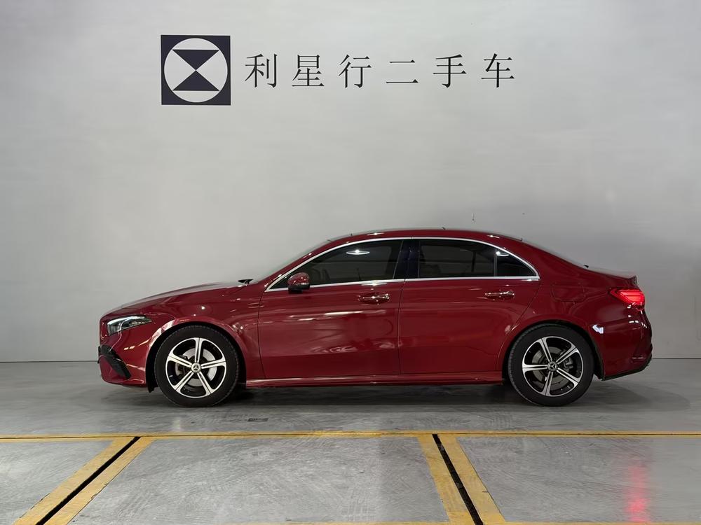 Mercedes-Benz A-class Раздел 2023 A 200 L Sports sedan Fashion Edition – фото 3