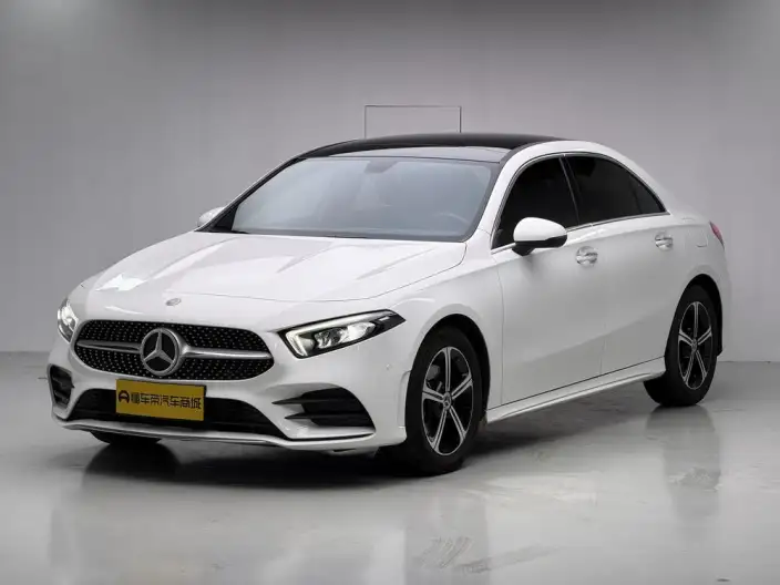 Mercedes-Benz A-class 2023 Model A 200 L Sports sedan Fashion Edition