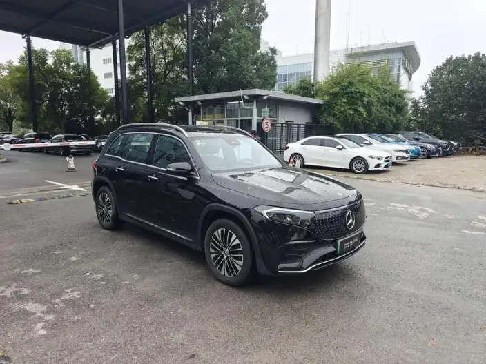 Mercedes-Benz EQB 2025 Model EQB 260
