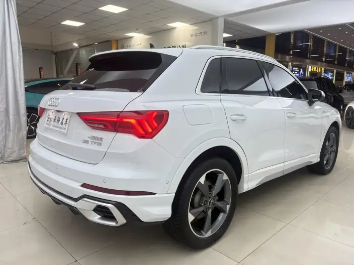 AUDI Q3 2024 Model 35 TFSI Fashion Dynamic Model – фото 7