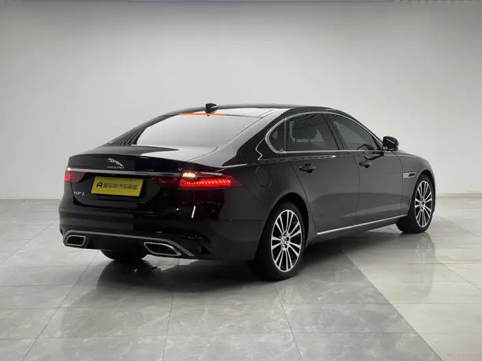 Jaguar XFL 2025 Model 2.0T P250 2WD Exclusive Deluxe Edition – фото 7