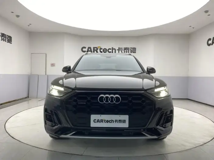 Audi Q5L 2025 Model quattro 45th Anniversary Collector Edition Edition 45TFSI Luxury Dynamic Model