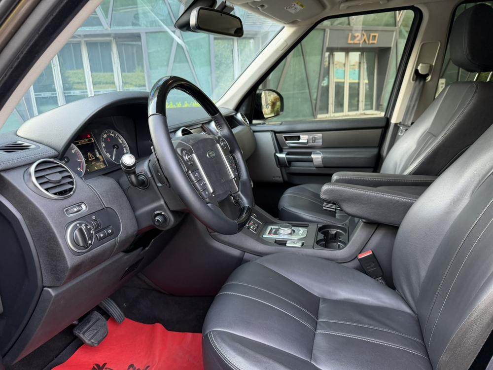 Land Rover Discovery 2015 3.0 V6 SC HSE – фото 8