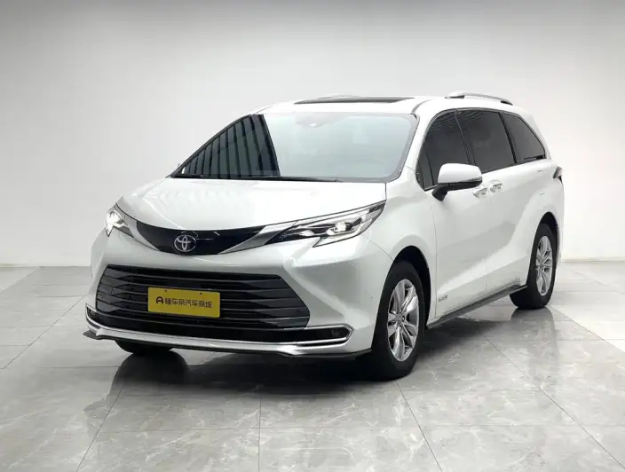 Toyota Sienna 2021 Model 2.5L Hybrid Supreme Edition