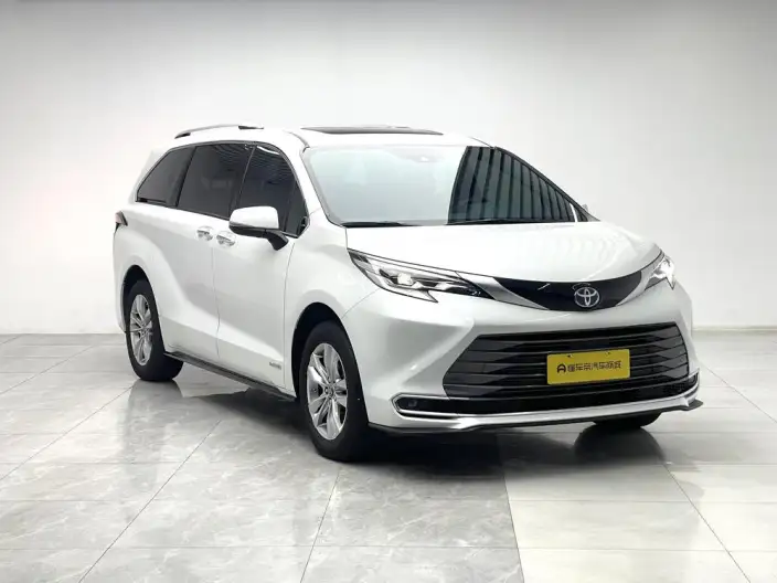 Toyota Sienna 2021 Model 2.5L Hybrid Supreme Edition