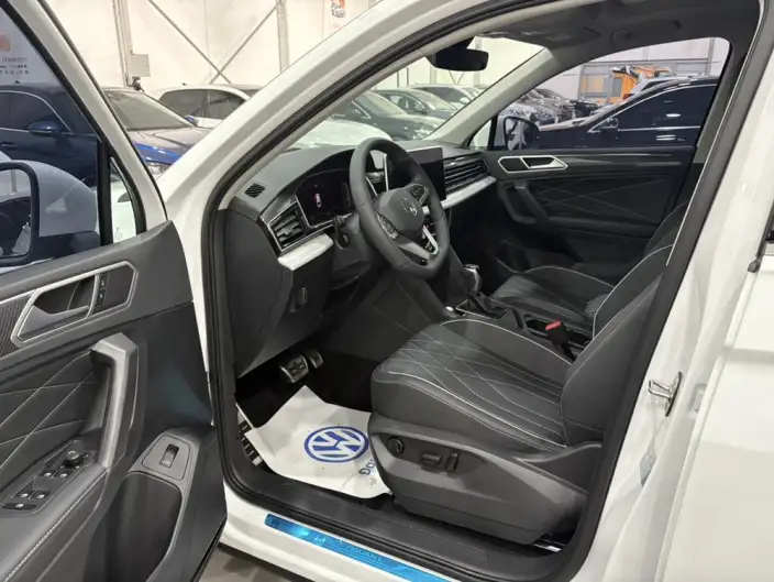 Volkswagen Tiguan L 2024 Model 330TSI 2WD R-Line Enjoy the version more – фото 8