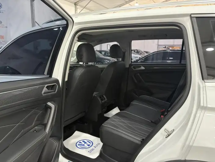 Volkswagen Tiguan L 2024 Model 330TSI 2WD R-Line Enjoy the version more – фото 9