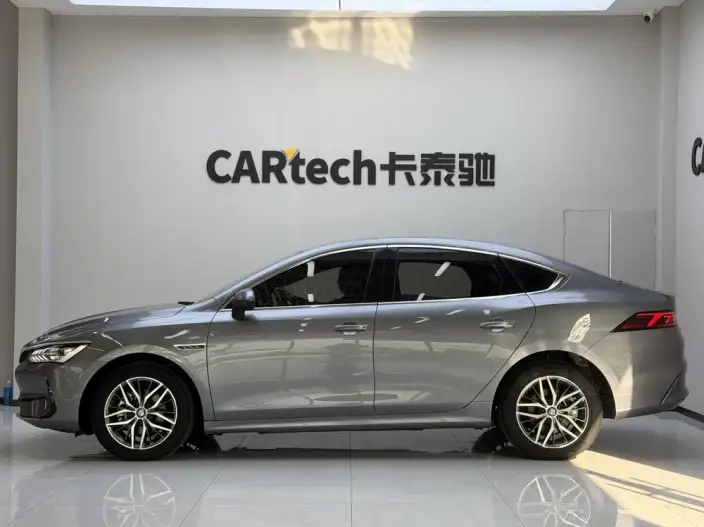 Qin Plus EV 2024 Model Honor Edition 420KM Leading Model