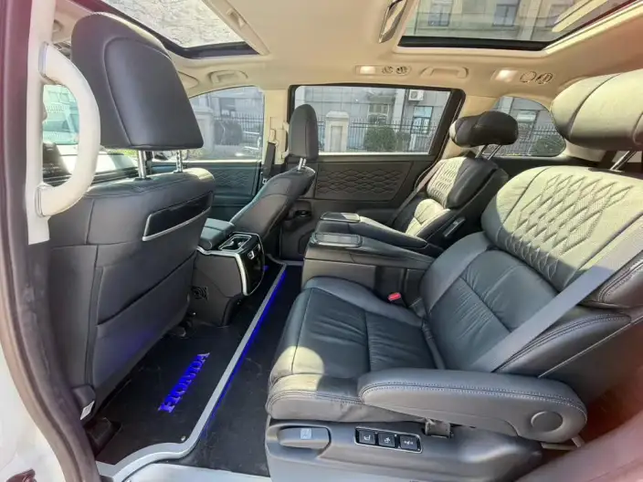 Honda Elysion 2024 Model 2.0L e:HEV Deluxe Edition – фото 8