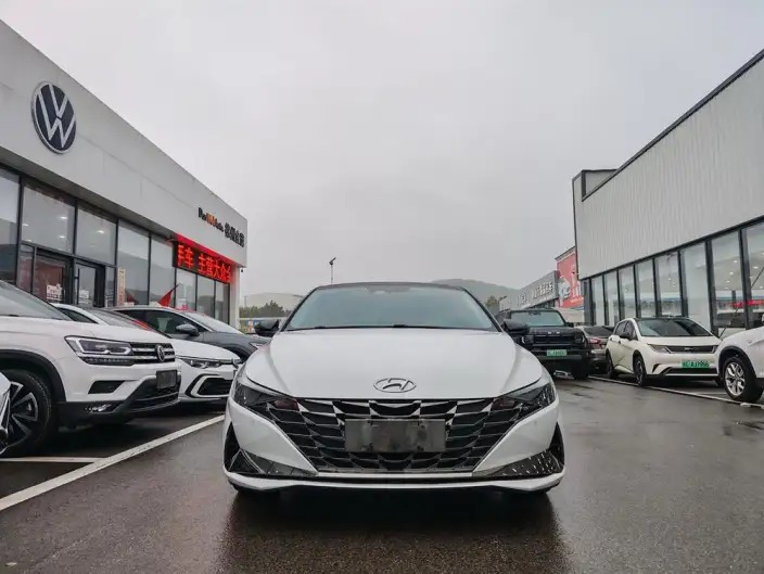 Hyundai Ioniq 2022 Model 1.5L CVT LUX Premium Edition