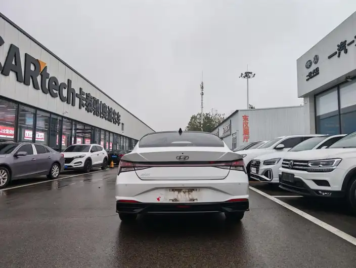 Hyundai Ioniq 2022 Model 1.5L CVT LUX Premium Edition – фото 5