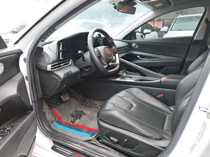 Hyundai Ioniq 2022 Model 1.5L CVT LUX Premium Edition – фото 10