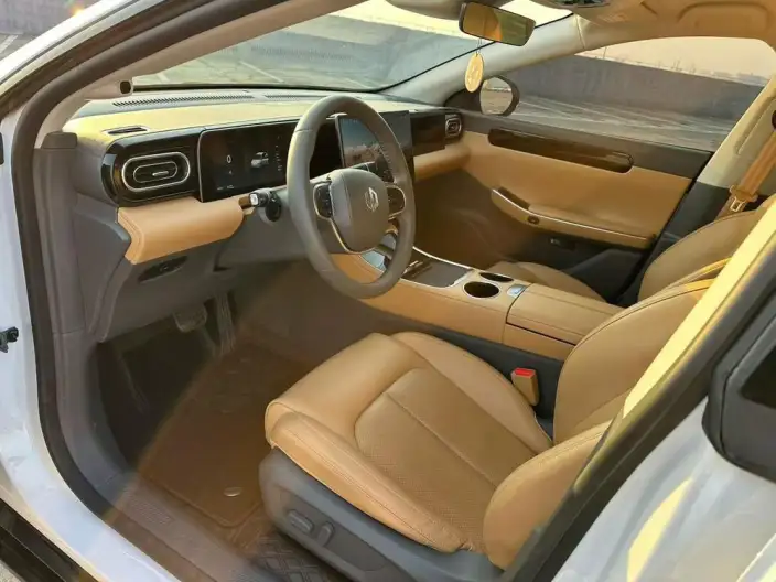 Leapmotor C01 2024 Model EV Edition 525 Comfort Edition – фото 8