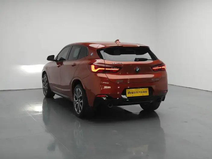 BMW X2 2021 Model sDrive25i Night Edition Edition – фото 5