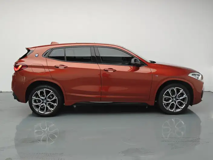 BMW X2 2021 Model sDrive25i Night Edition Edition – фото 8