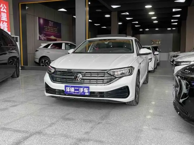 Volkswagen Sagitar 2023 Model 300TSI DSG Beyond Edition