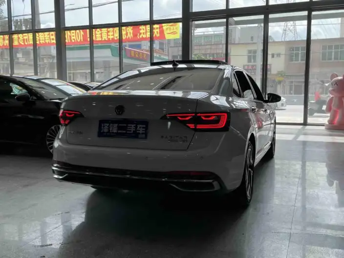 Volkswagen Sagitar 2023 Model 300TSI DSG Beyond Edition – фото 6