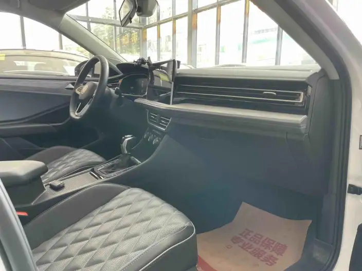 Volkswagen Sagitar 2023 Model 300TSI DSG Beyond Edition – фото 8