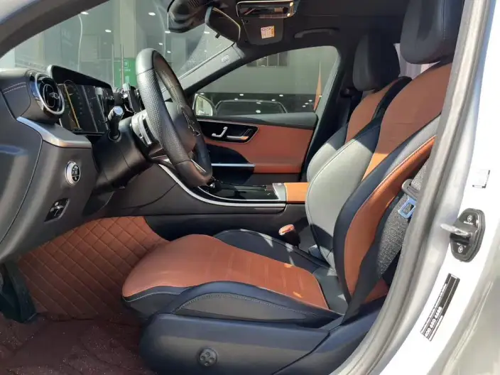 Mercedes-Benz C-Class 2022 Model C 200 L Sports Edition – фото 8
