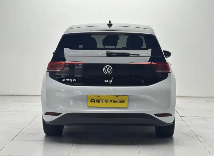 Volkswagen ID.3 2023 Model L Class Model Pure Smart Edition – фото 6