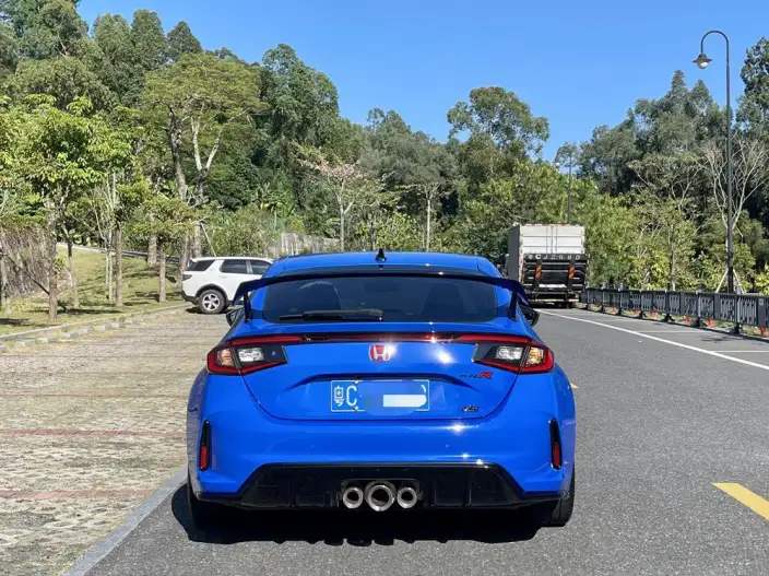 Honda Civic Imported 2023 Model 420TURBO TYPE R – фото 5