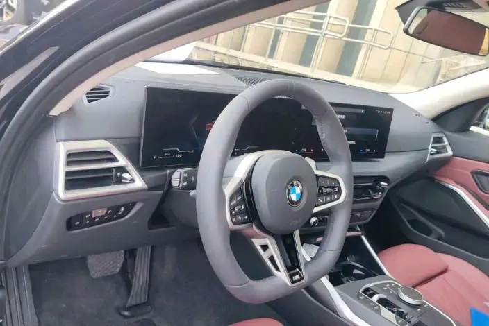 BMW 3 Series 2025 Model 325Li M Sports Set – фото 8