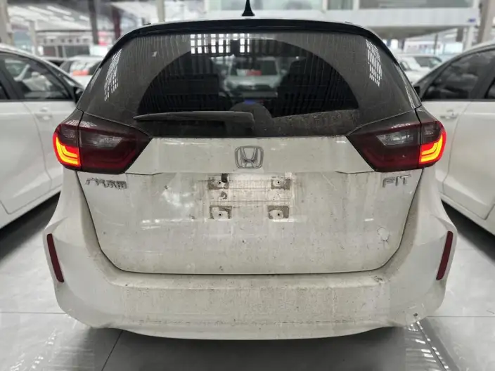 Honda Fit 2022 Model 1.5L CVT Tide Enjoy Skylight Edition – фото 5