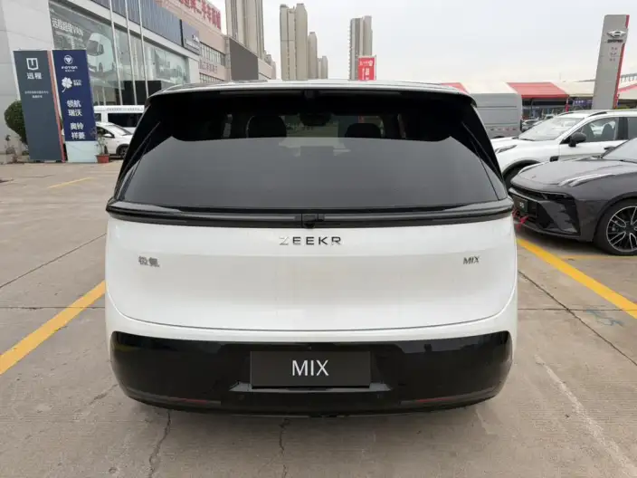 ZEEKR MIX 2025 Model 102kWh Long Battery Life Pro Smart Driving Edition