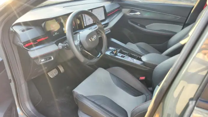 Geely Binrui 2022 Model Geely Binrui COOL 1.5T DCT Thunder Edition – фото 10